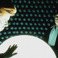 man_fell_earth1 The Man Who Fell to Earth
